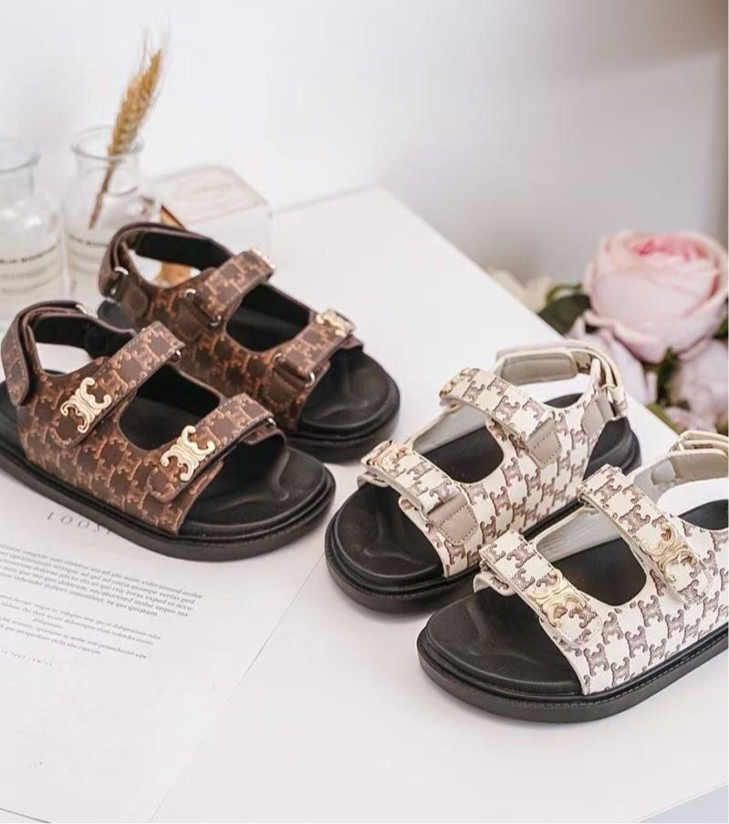 Celinie Sandals